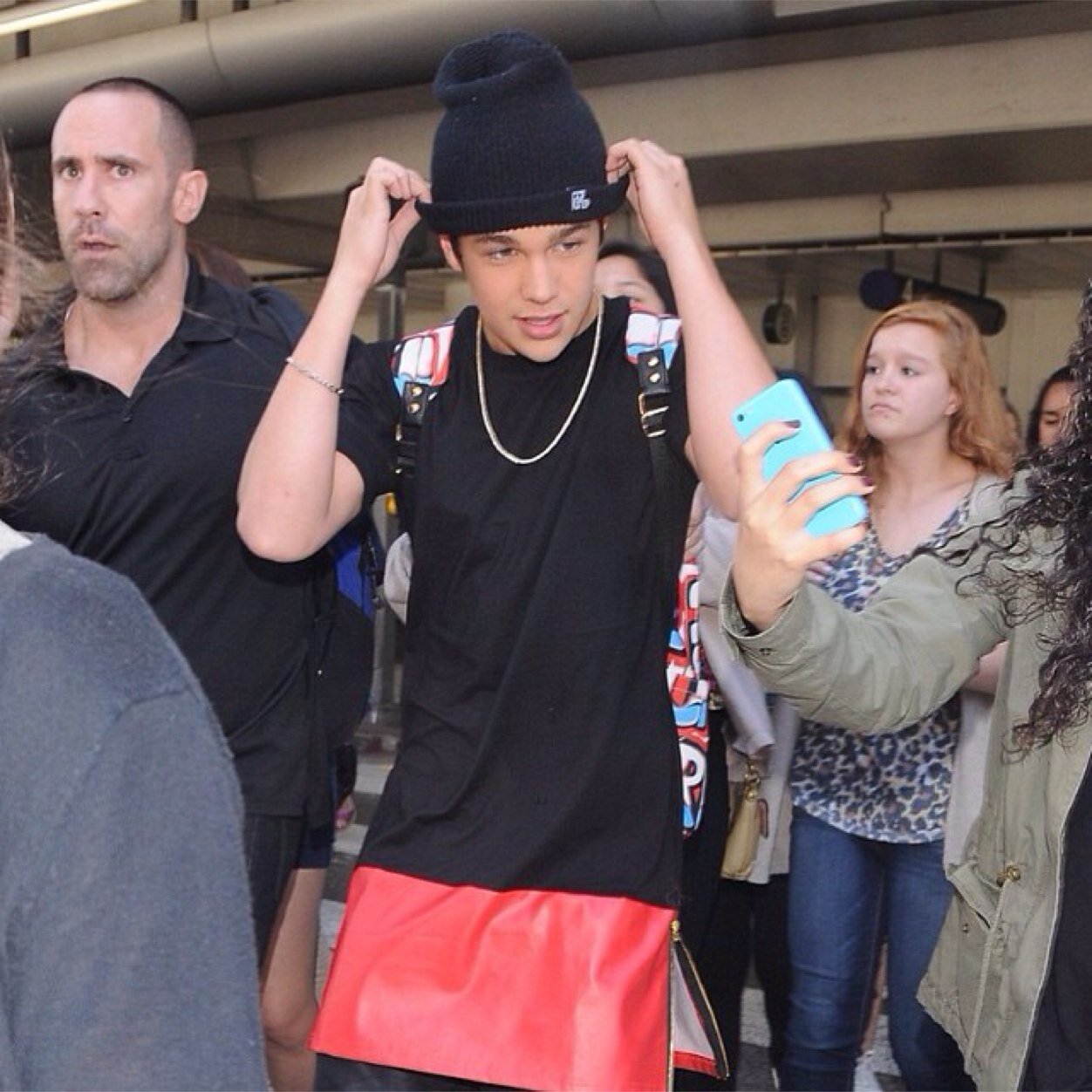 Mahonestvv's profile picture. Well congrats on your free follow❘Dont follow back, follow me back on @Morelikemangos ↓also follow me on instagram↓ http://t.co/z21aOMZlxx