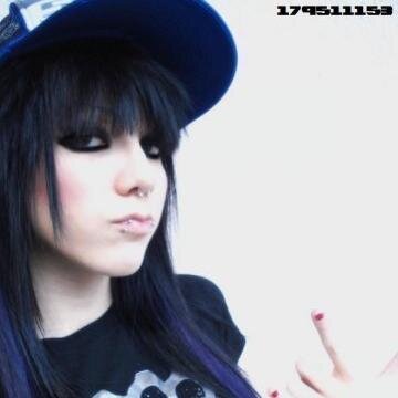 xxIzzyOwlford's profile picture. {RP} Hey,I'm Isabelle. 18. Tattoo artist. Band geek.