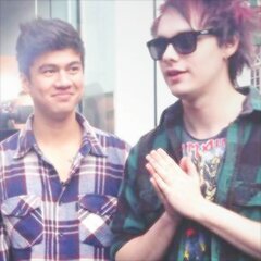follow @lashtonsbandana @lashtonsbandana @lashtonsbandana