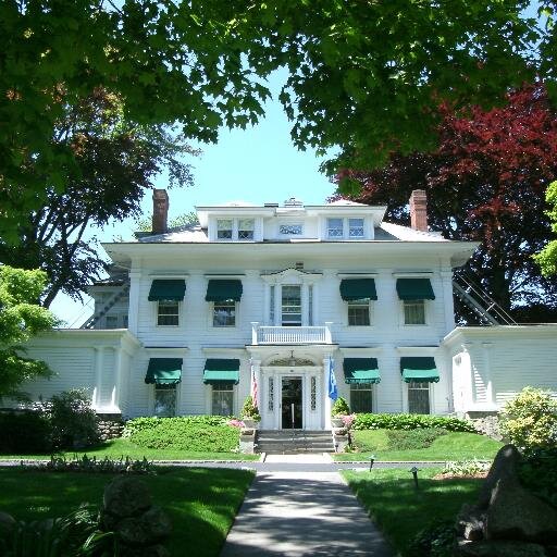 A 20 room Inn in a historic mansion and gardens in downtown Greenwich, CT. Passionate about history, food, gardening, and sustainable communities. And chickens.