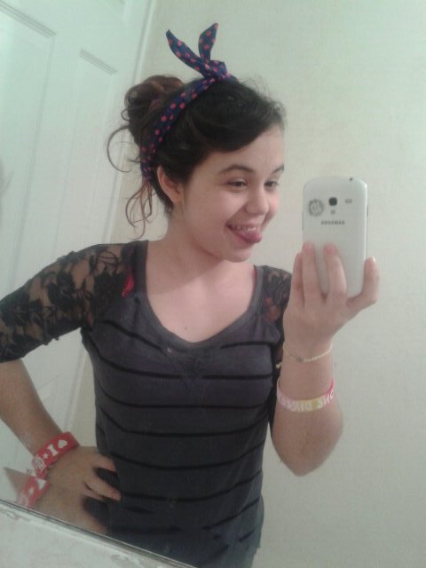 Believe in your dreams. Directioner please.