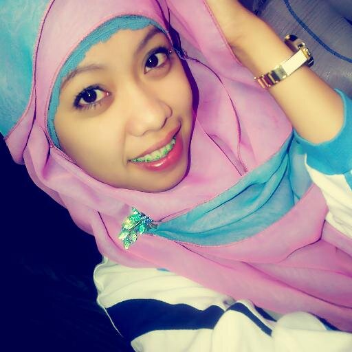 Non_Maeia's profile picture. You don't need anybody to tell you who you are or what you are. You are what you are - John Lennon.