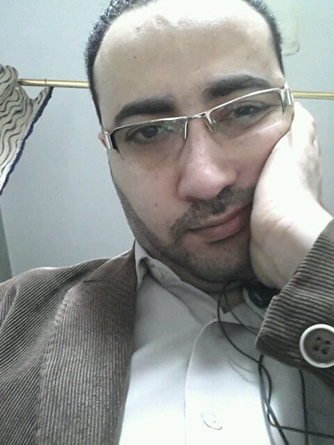 ‏‏‏‏‏‏أنا صبى..ساعات أقول الحكمة مايقولهاش نبي...وساعات غبى..#شعر #موسيقى #ثورة #حرية anywhere the wind blows. it doesn't really matter to me