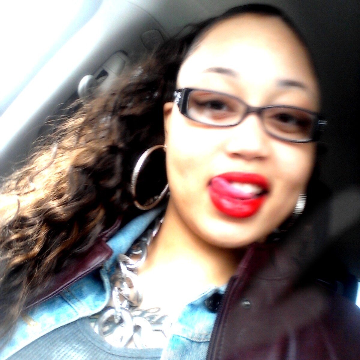A God Fearing Woman,A daughter,A Sister & Friend!  & Im about my Checks$$ fuq da rest.