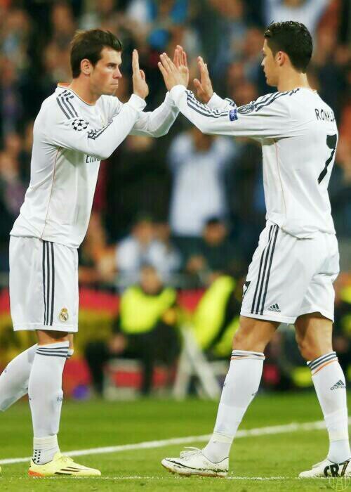 REAL MADRID. ULTIMATE TEAM.Eden Hazard.  Brindo la mejor ayuda con todo lo que tenga que ver con UT.