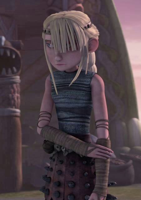 'Dark,' just means her Dark past. taken by @Hiccup_III And yes. I'm evil...but that's only if you don't get onto my bad side. ((I also Rp))