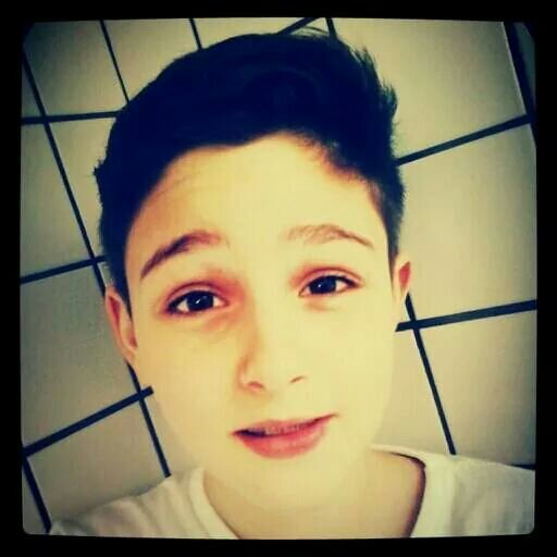 Boy Directioner, WhatsApp: 988219521