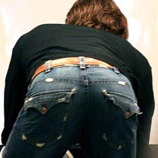 Sammy's fine ass. You know it. You love it. You know you wanna touch it. -rp- #I'mAnAss #Butt #AssButt