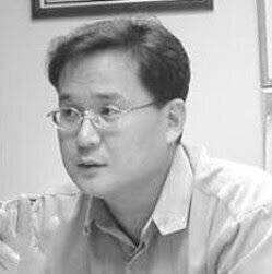 386동포족. 어른 없이 사는 세상에 감각은 떨어지지만, 인생은 다 각자가 주인공임을 인정하고 서로간에 변화를 추구하기 바랍니다.  위의 그림에 무엇이 보이나요?
