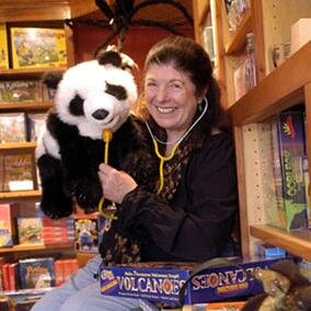 Dr. Toy's Guide website for great toy reviews and information about best toys and children's products.