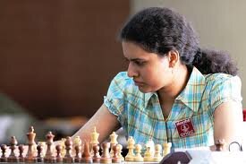 I am nisha Arora MBA Online Marketing. Live in Delhi, I like to dancing and net serfing