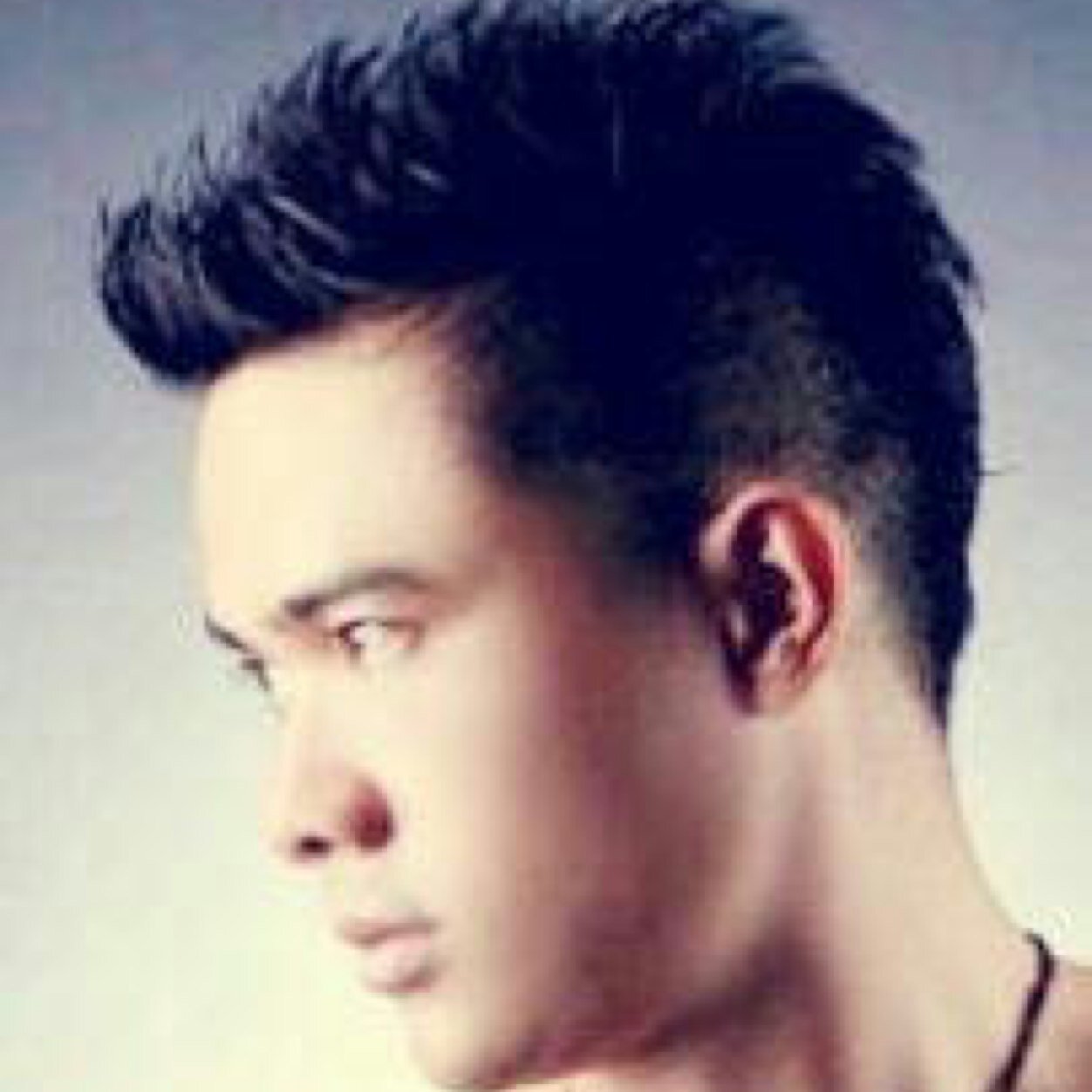 playspokerface's profile picture. 