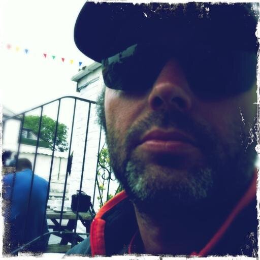 Reesys's profile picture. Husband, Dad of two girls, LFC Fan, Northerner, bit of a geek but one with social skills..