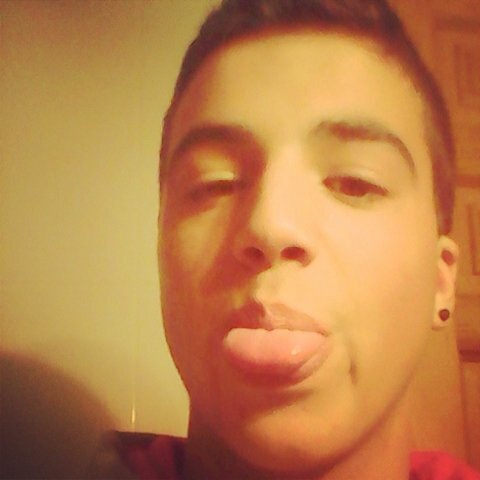 raulikotobed7's profile picture. Hay que luchar por lo que merece la pena tener