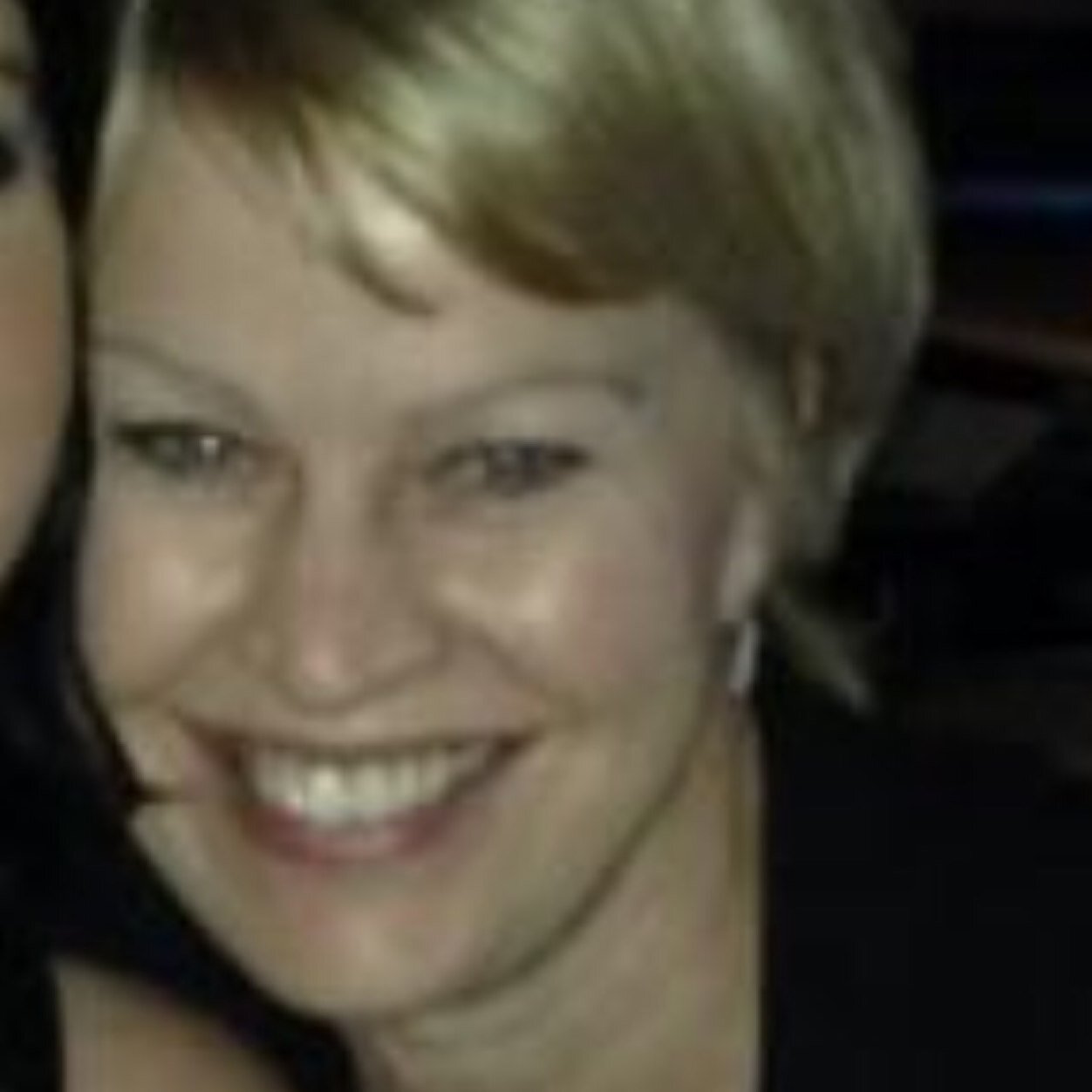 Yvonne mooney (Yvonnemooney) Twitter