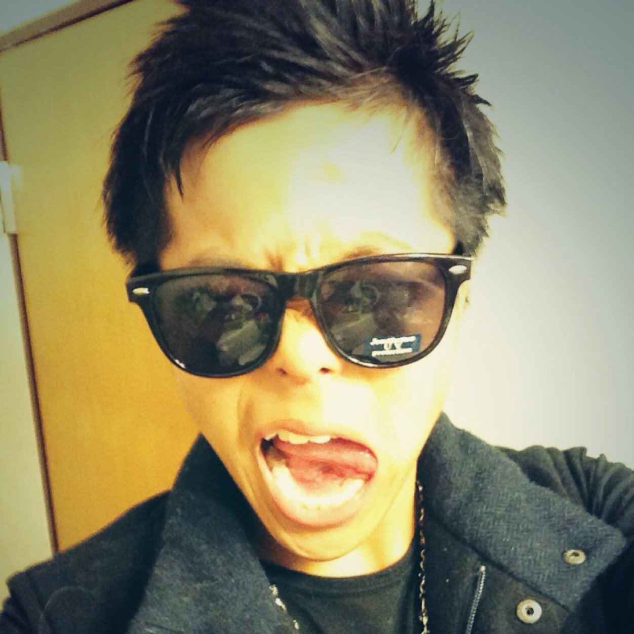 BIGBANG/G-DRAGON/BEAST/2NE1/東方神起/SHINee/sj/LMFAO とか好きですm(__)m だれでもフォローよろしくです( ´ ▽ ` )ﾉ 東京ドーム参戦したよ！！