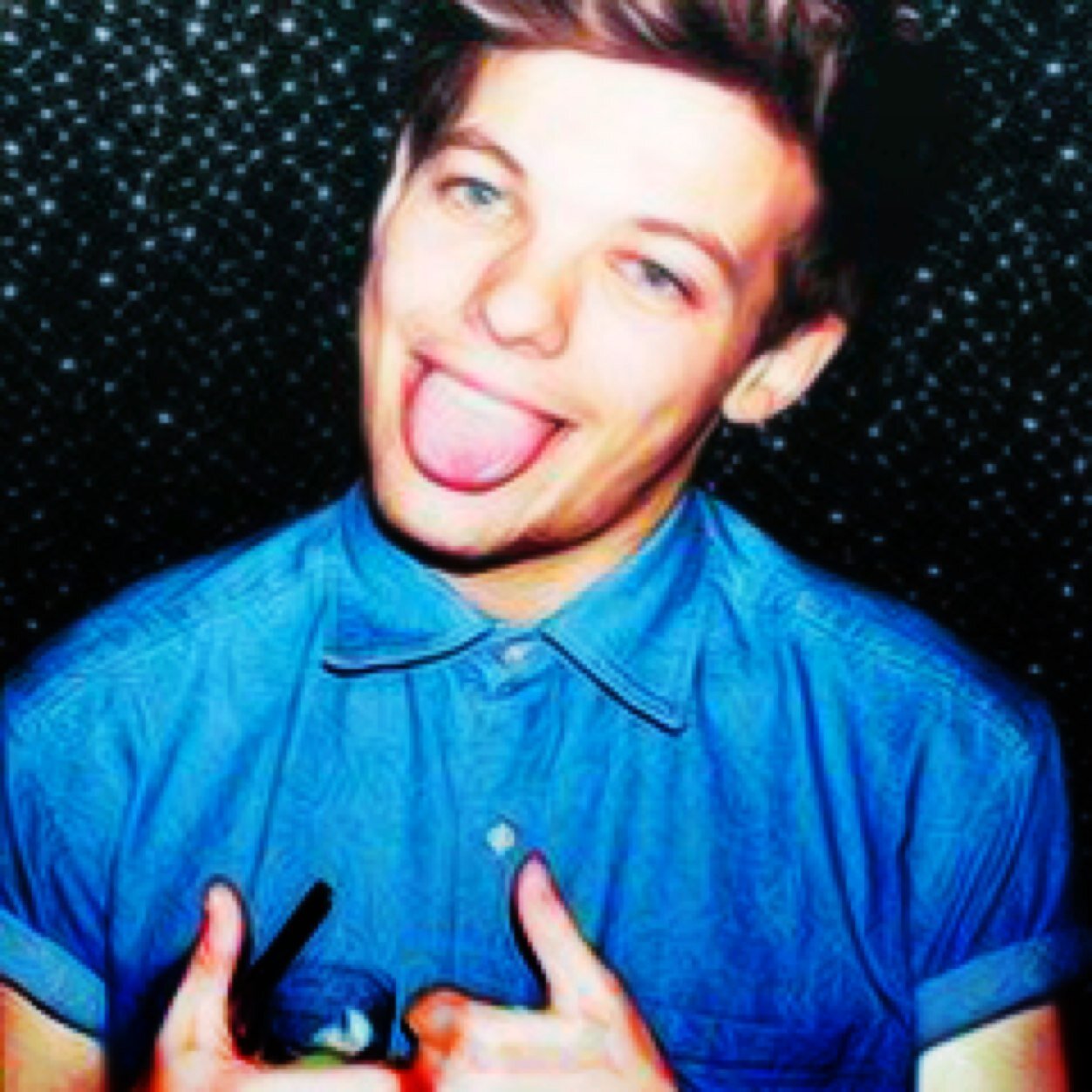 DONT FOLLOW, FOLLOW @httpftlwt ITS MY MAIN :)) ♡If you followed my main acc then stay fab♡