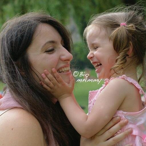 Biomammy's profile picture. I am a mum a scientist and a #vlogger with a very international life. #Netherlands #Switzerland  #multicultural  #trilingualism, #science  #europe