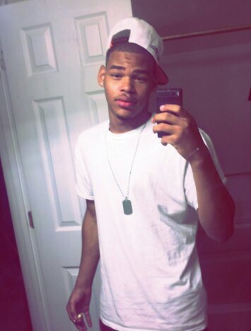 1Life to live
 Kik?yellaboy6
instagram?mclaurinboi19 
Keep it 
R3al NiGGa Sinc3 Da¥