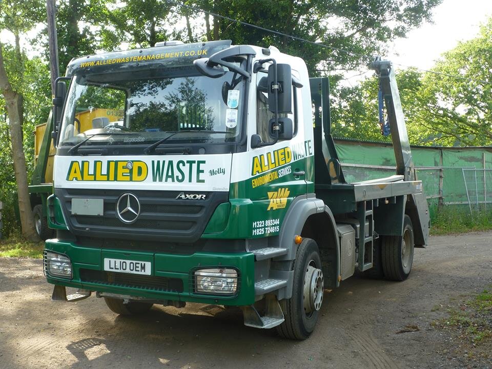 Skip Hire, Asbestos Disposal, Recycling Management & Transfer Station
Unit 8 Knights Business Centre, Squires Farm Ind Est, Uckfield, E Sx,TN22 5RB 01323 893344