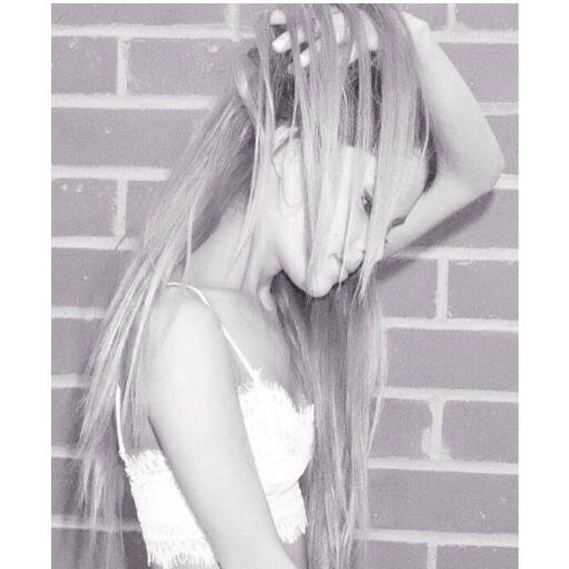 free follow from @royalezayn