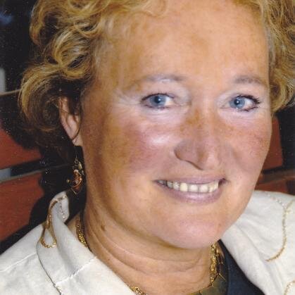 tsarinazeeland's profile picture. Interest in stresscounselling, prefab woodhouse building