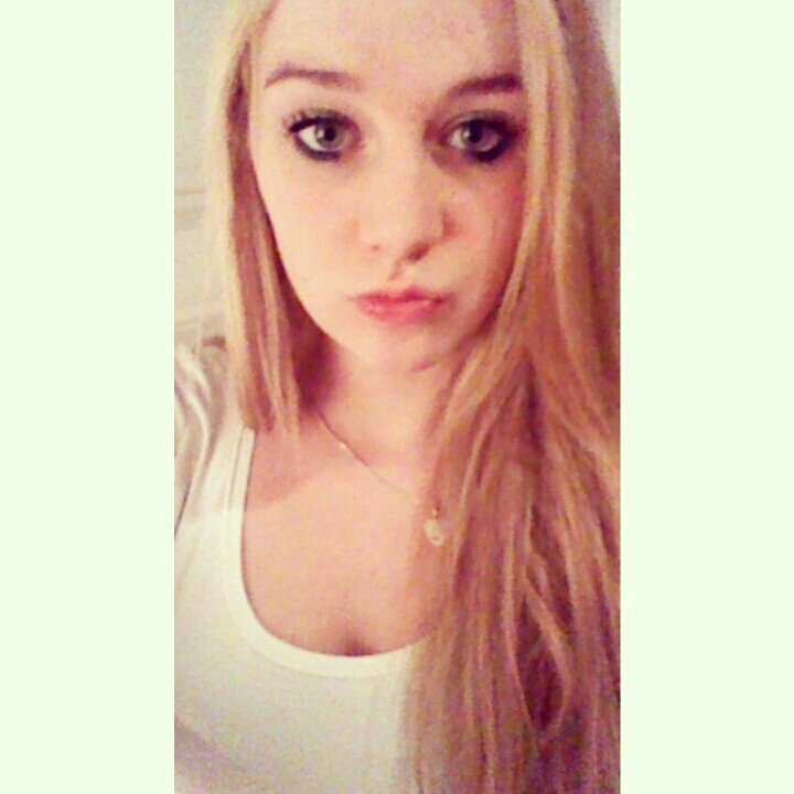 instagram mirtheevers