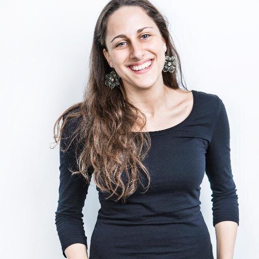 Believes in digital content for LUON, celebrates sunshine and meeting new people, lives for running, cycling and soccer. I Ge gaat hard of ge gaat niet.
