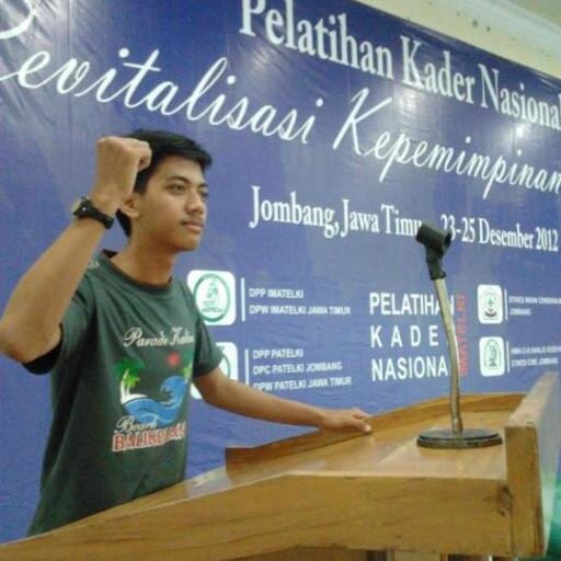 24 Februari 1995 | Akademi Analis Kesehatan Pekalongan | @fauzialaili