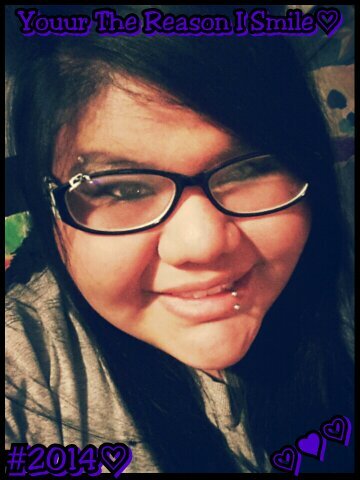 I'm 19 YearrzYoungg♡ Luhv to be with My Family&Friendz. Love to Read&&Play Stickball(=*