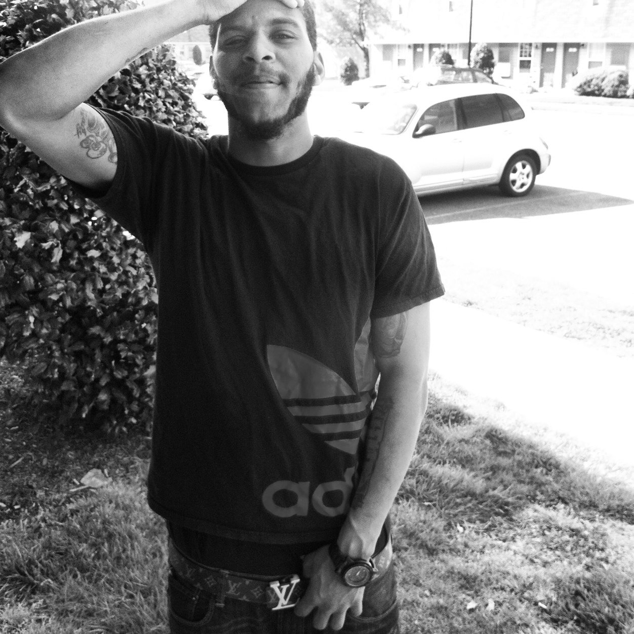 #StreeDreamzEnt #LaFamilia http://t.co/zs9Hj0n77F Treh12@yahoo.com