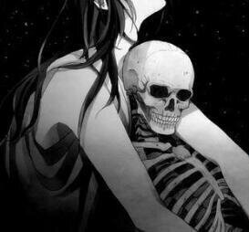 «When I close my eyes I see the dark. I’ve never felt more alone. And it brings me down.»