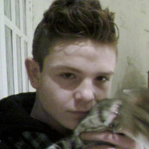 Moii J'crée Des Zik, Ajoutes moi Sur fcb, mates mes vidéos, SoundCloud: https://t.co/esUv1zdlXM Abonnes Toi ♥