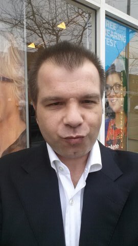 ElvioDeidda's profile picture. Dimenticare, non sempre ci risulta facile da fare. 
Provare,
per poi ricordare,
 qualcosa che volevamo dimenticare...