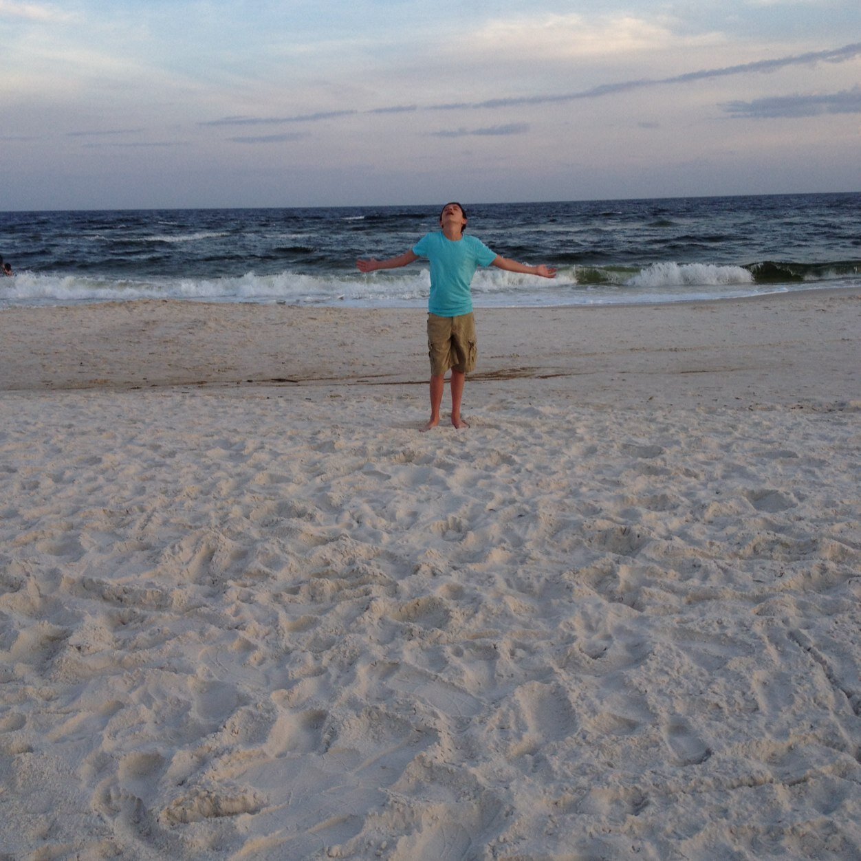 TheARMRY's profile picture. I'm a free agent trickshotter looking fot a clan!