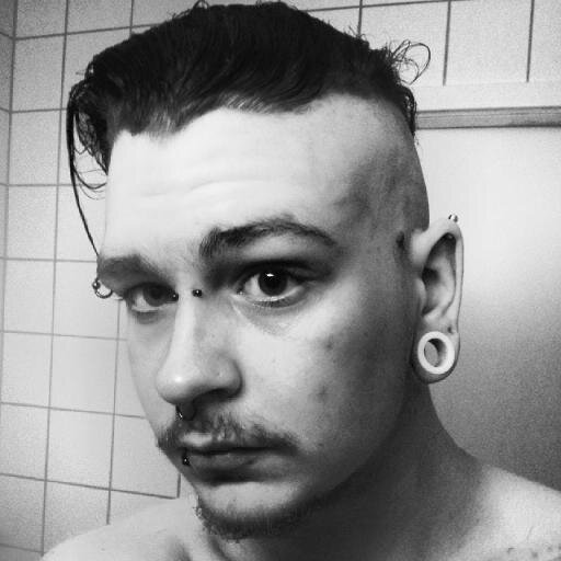 Ru0skabarbi's profile picture. Vlogger/Musician/artist, Finland
http://t.co/55MdnUNyzz
http://t.co/OkbHF1bnm3