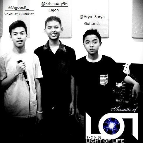 Acoustic of L.O.L. we are @AgoesK_ @Arya_Surya_ & @Krisnaary96 | CP : 083895311334 / 27D7FEE5 | Pop