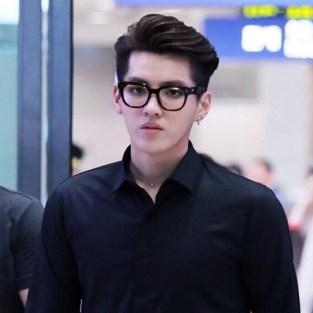 kris from exo. i can speak 4 language. cool right? hahay basketball for life yo. #swag #yolo #dope.
