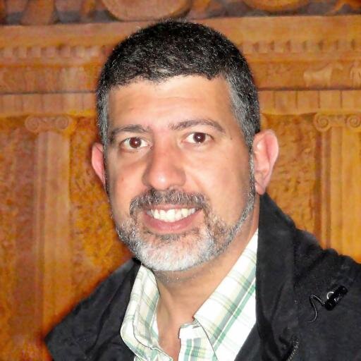 Ing. Mecánico, especialista en Ingenieria de Mantenimiento y Gerencia de Proyectos. Director de @ingerencia2012