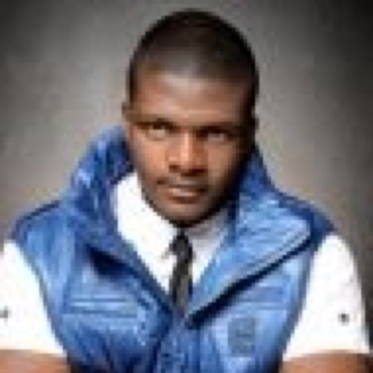 Musico 'singer'
from Angola & living in South Africa
booking: (+27) 729249630
             billmelo23@gmail.com