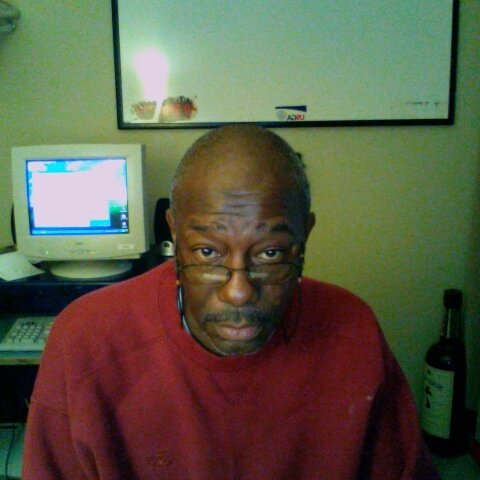 TimHowa96030823's profile picture. 