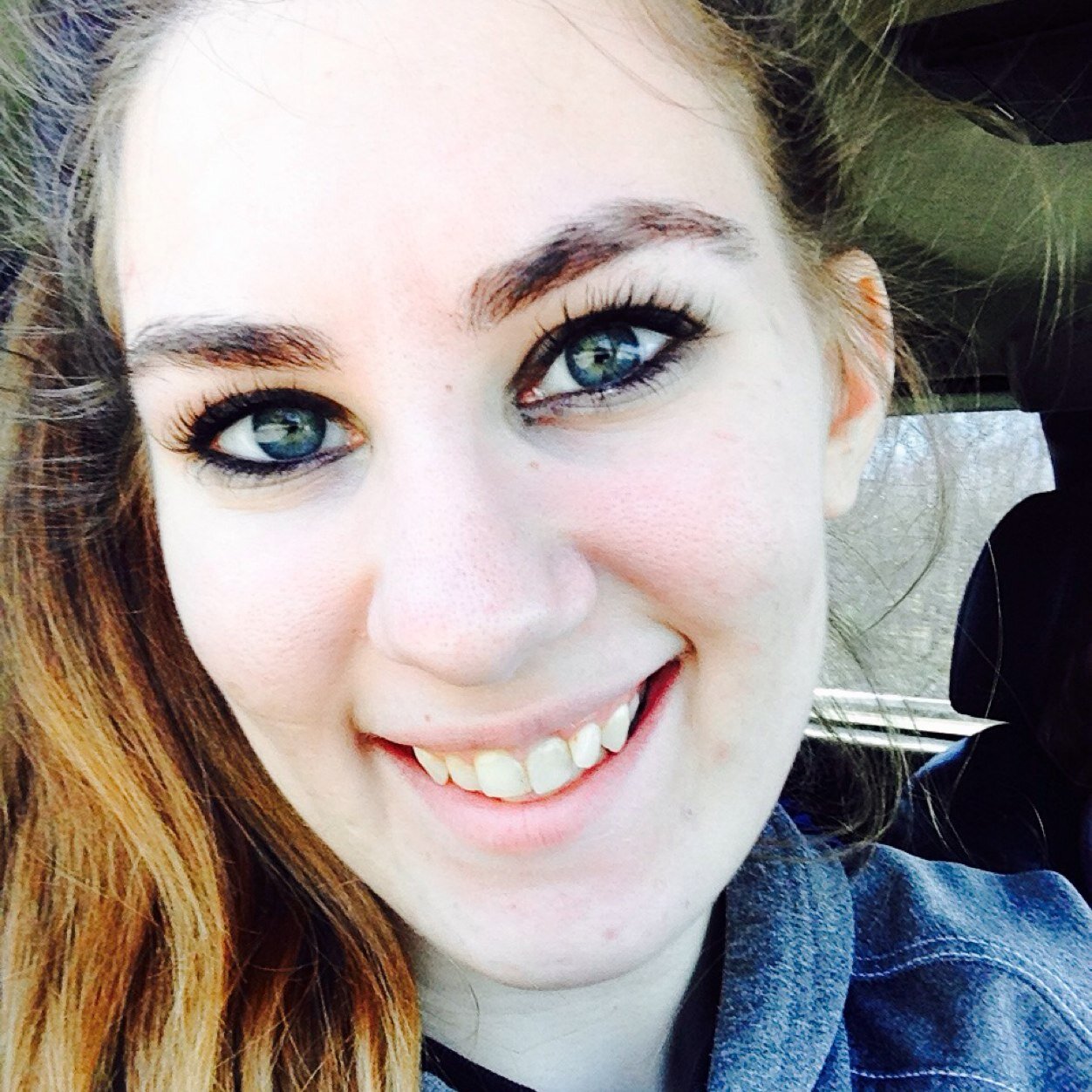my name is Bekah i am 19, i love helping people. i am a pokemon lover, zelda player, singer, and i can be an amazing friend if you give me a chance :)