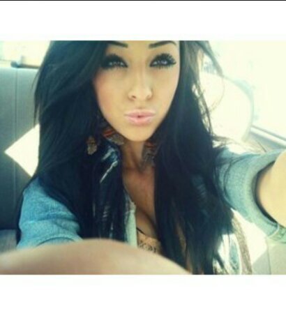 awe, you're a princess? that's cute. I'm the queen & I run this shit, bitch. ❤