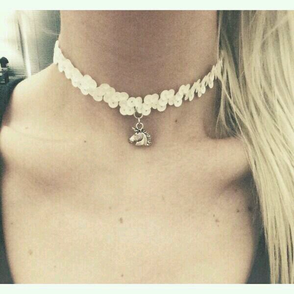 pxlesnxwflxke's profile picture. Just a girl who was sexually abused, has daddy issues and wants to die.