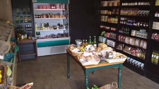 A family business of over 50 years. Come in and see our new country store.
Open till 9pm