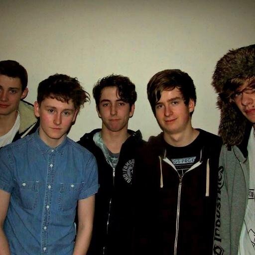 Ollie. Liam, Rob, Charlie & Connor are a 5 piece melodic rock band called @InterlinkedBAND. Our personals: @fxckmerrygoldx / @Shania1D_5SOS