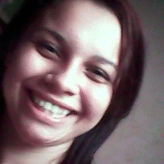 Casada...Deixo que falem de mim,mais tarde verão quem sou eu.