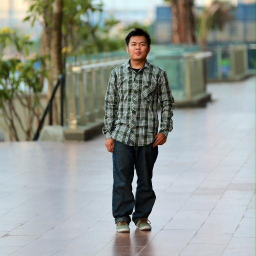 Fulltime Journalist,  Freelance Photographer. Food, Movie, Music, Traveler. IG: @arman_ranala2