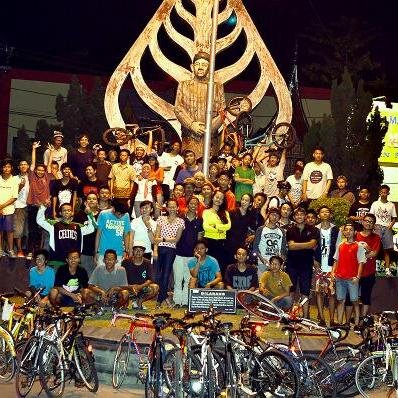 Klaten Last Friday Ride Diadakan Setiap Jumat Di Akhir Bulan,.Jam Dimulai Dari 18.00 Wib..,Start Alun-alun Klaten,.. JADIKAN LAUTAN SEPEDA,.. #KlatenSehat