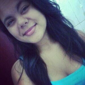 Sonhar nunca desistir
Ter fé,pois fácil não é nem vai ser
Tentar até se esgotar suas forças
Se hoje eu tenho quero dividir ostentar
Pra esperança levar ♪